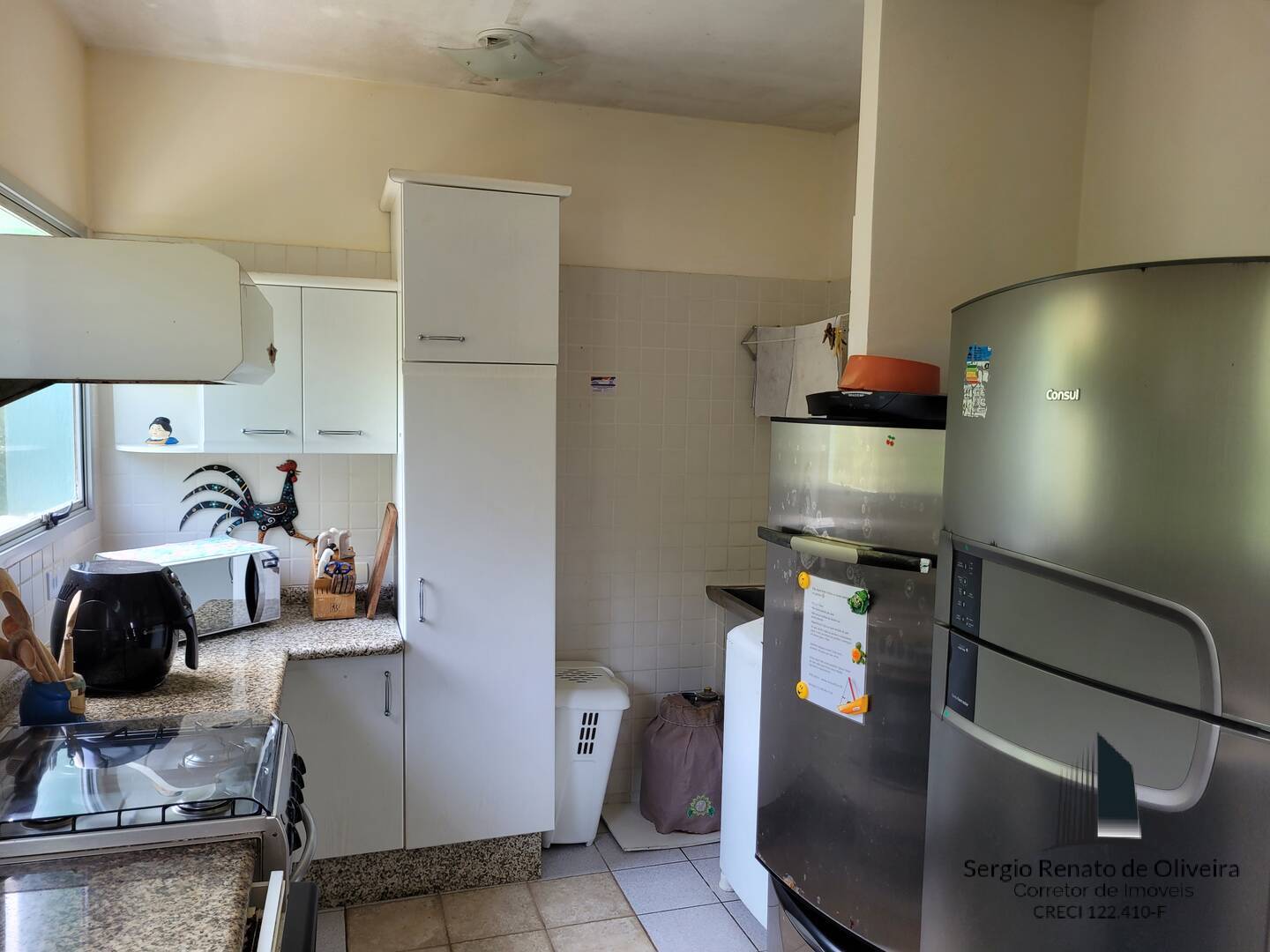 Apartamento à venda com 3 quartos, 221m² - Foto 4