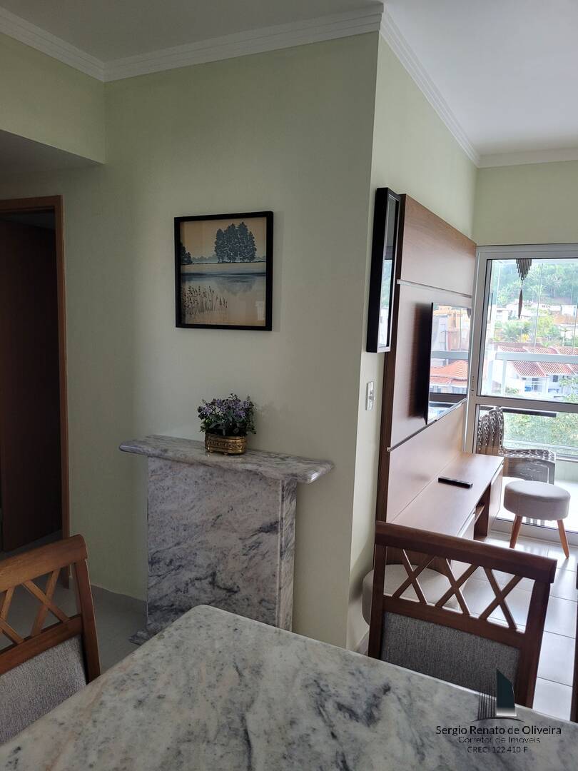 Apartamento à venda com 2 quartos, 70m² - Foto 6